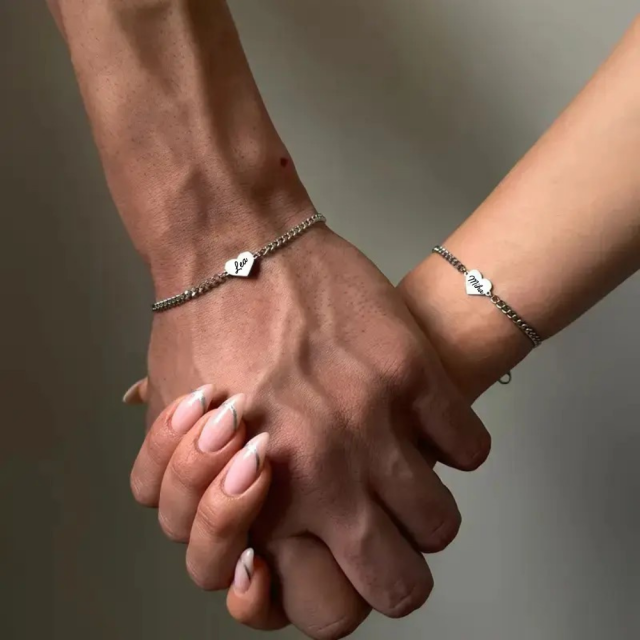 Komplet 2 personaliziranih zapestnic za pare z gravuro po želji