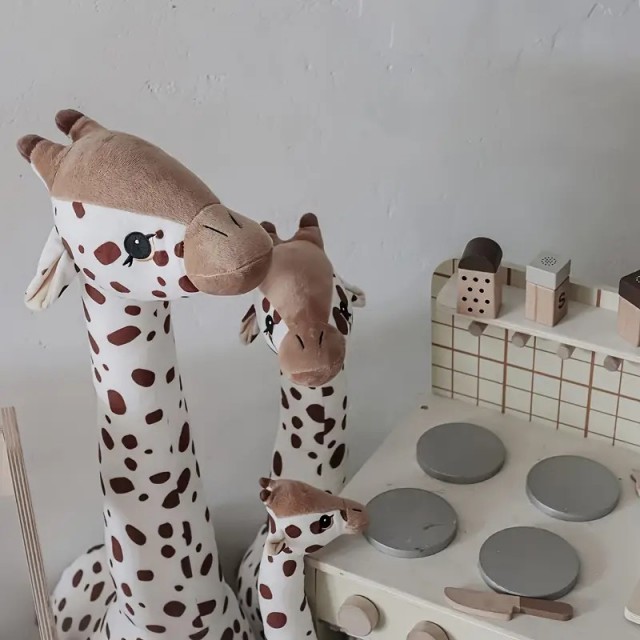 XXL plišasta igrača žirafa 85cm