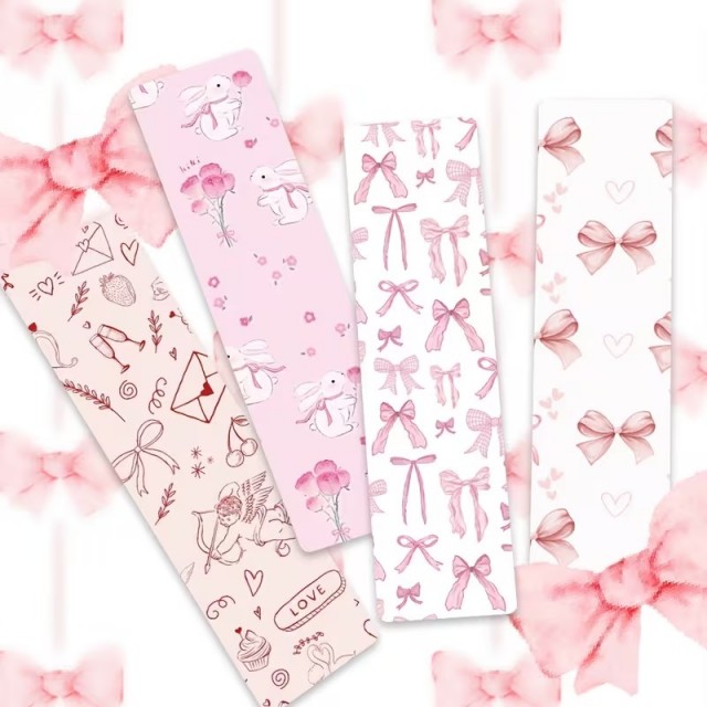 Komplet 24 roza zaznamkov za knjige z mašnico