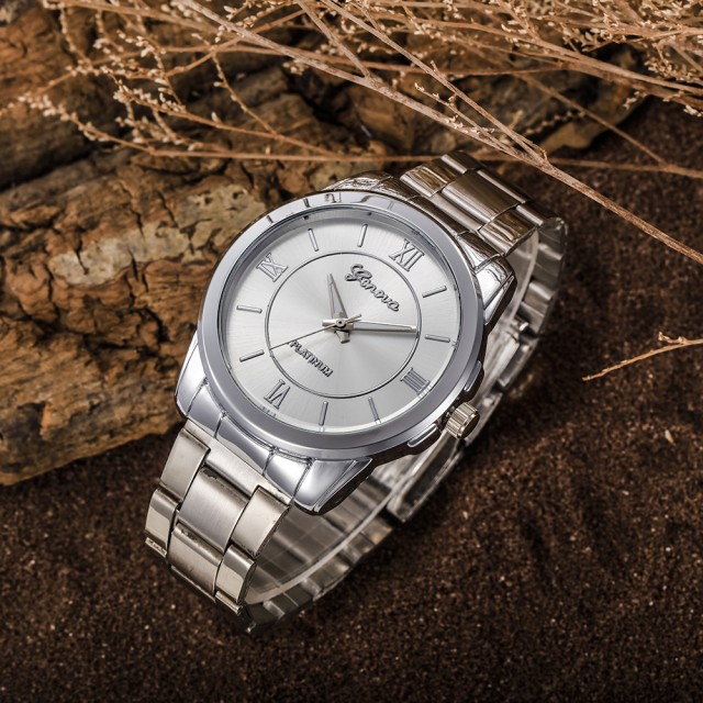 Elegantna modna ura s kovinskim paščkom 2 barvi + GRATIS orodje za krajšanje paščka