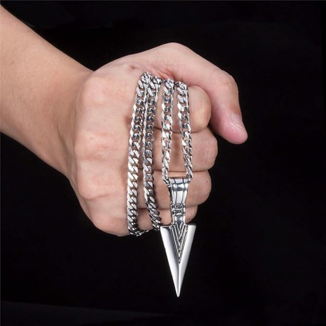 Moška verižica z obeskom puščice – nerjaveče jeklo