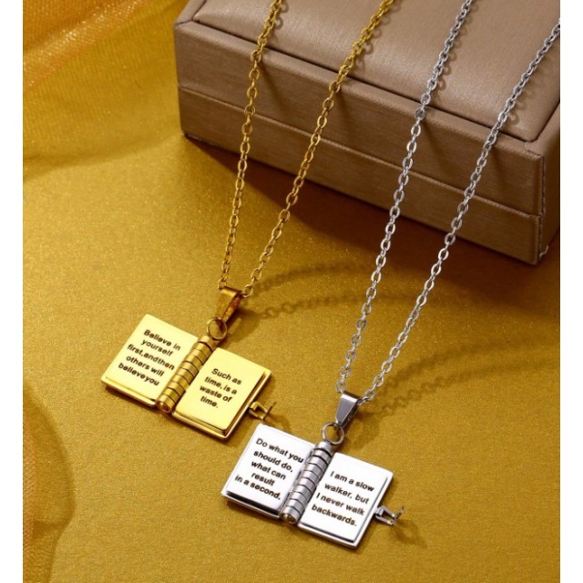 Personalizirana ogrlica s knjigo in gravuro po želji v 3 barvah