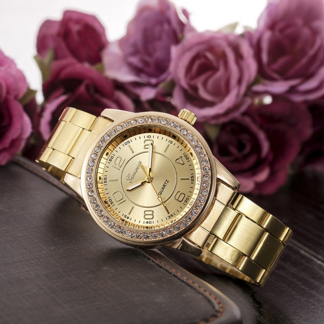 Elegantna ženska ura z biserčki + GRATIS orodje za krajšanje paščka