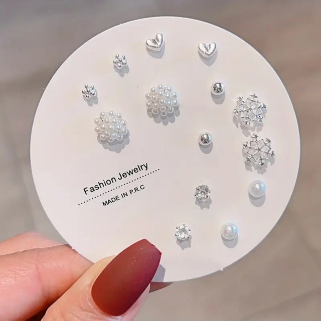 7 delni komplet uhanov s snežinkicami