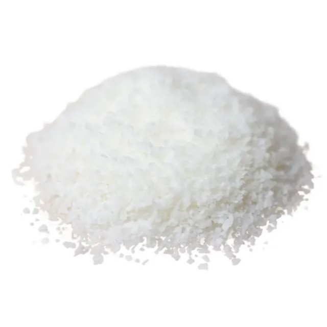 Stearin za sveče – dodatek za trdoto in boljšo obstojnost 