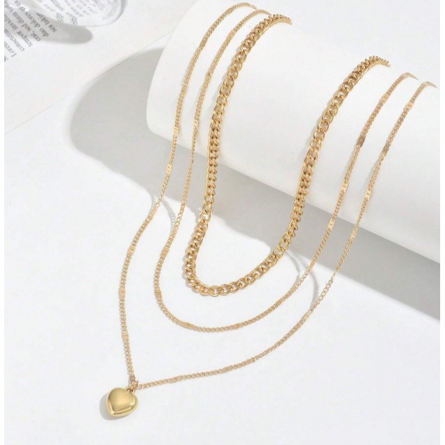 Tridelna ogrlica z obeskom srca v zlati barvi