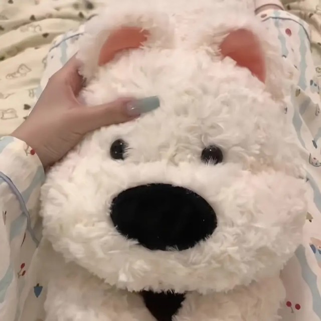 XXL plišasta igrača – beli kužek 90 cm 