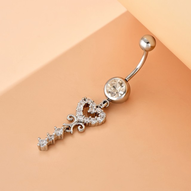 Piercing za popek srce