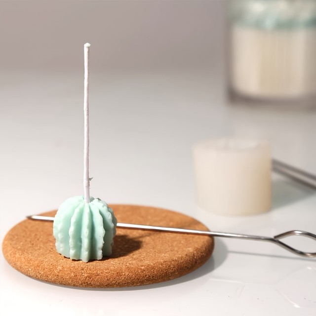 3 kosi igel za luknjanje silikonskih modelov 