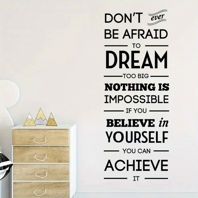 Inspiracijska stenska nalepka Don't Be Afraid to Dream