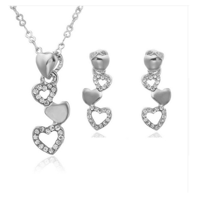 2-delni set nakita v srebrni barvi, HEART