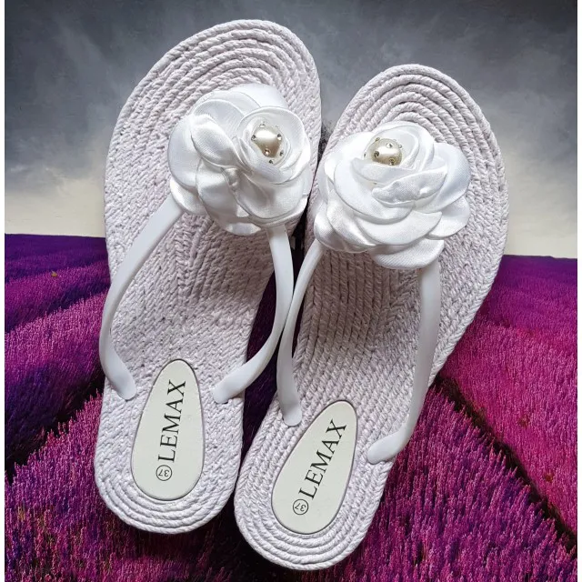 Natikači z večjo rožico beli S18092-2 WHITE 