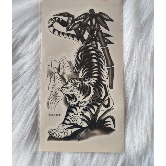 Komplet tatujev črno-beli s tigrom