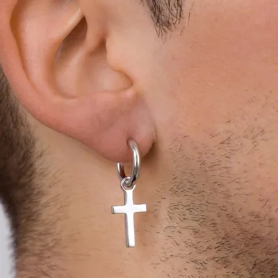 Moški uhani s križem