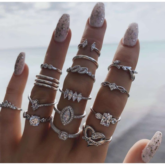 Komplet prstanov v srebrni barvi 5441 