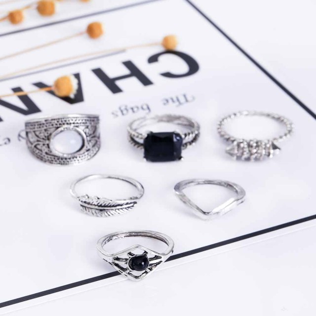 6 delni komplet srebrnih prstanov