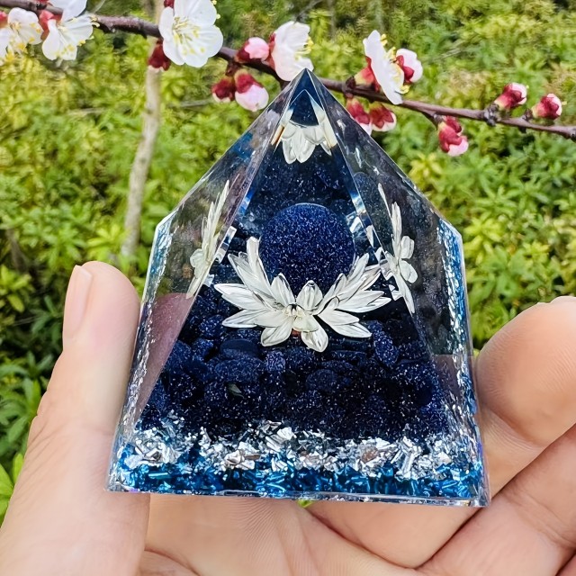 Energetska Piramida z LAPIS LAZULI kamnom 5cm