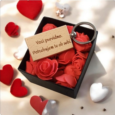 LESENI-PERSONALIZIRANI-IZDELKI