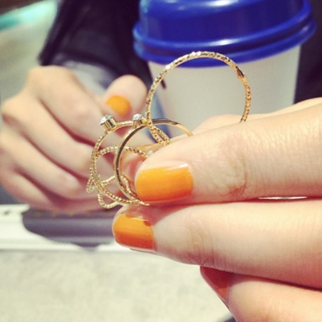 5-delni komplet prstanov v zlati barvi
