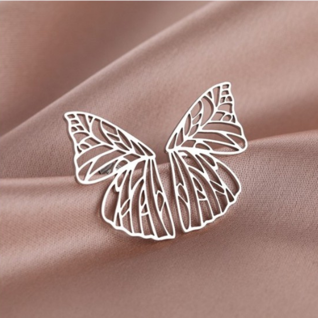 Uhani metulj srebrni iz nerjavečega jekla