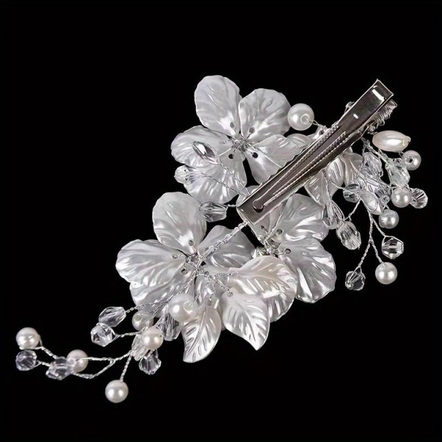 Eleganten cvetlični glavnik