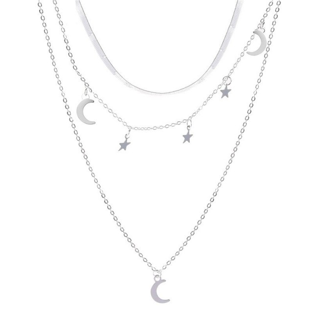 Tridelna verižica srebrne barve luna in zvezdice