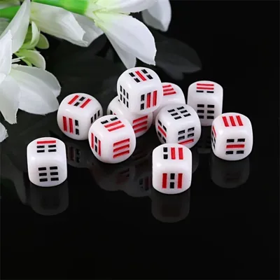Kocke za I Ching za vedeževanje - komplet dveh I Ching kock