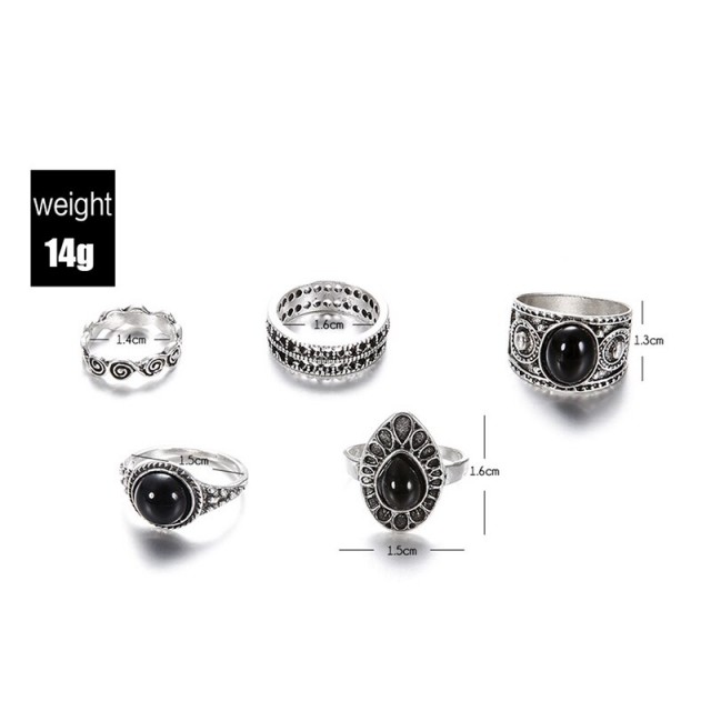 Komplet prstanov v srebrni barvi 8999