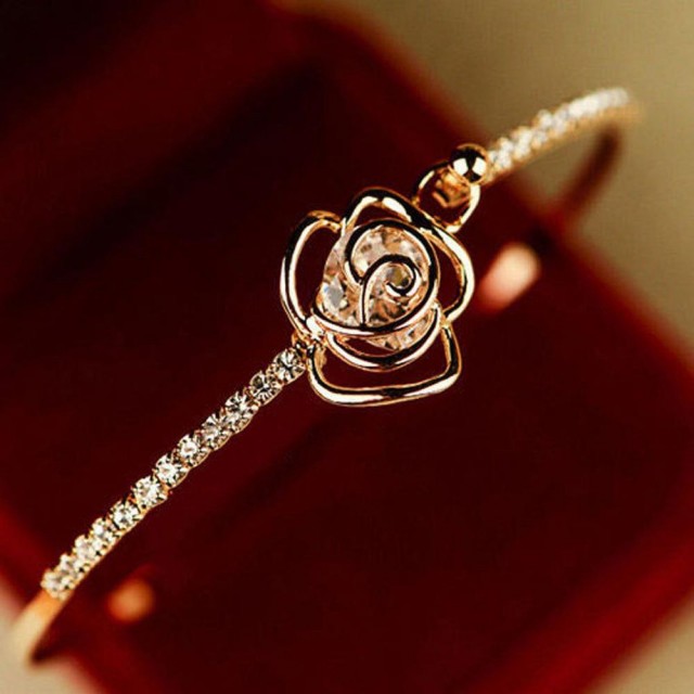 Zapestnica elegantna z vrtnico, zlata